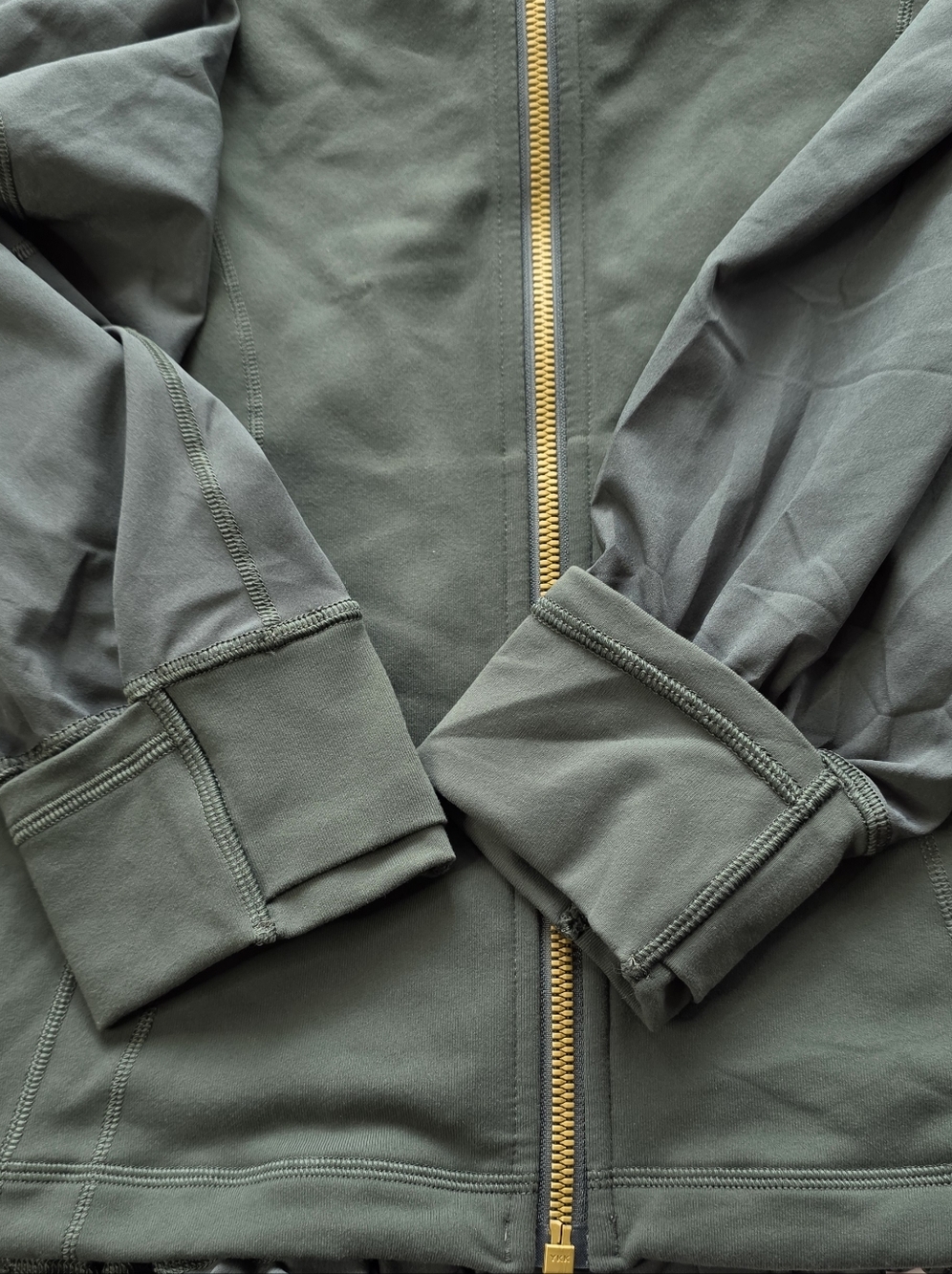 Lululemon Jacket - Picture 12 of 16